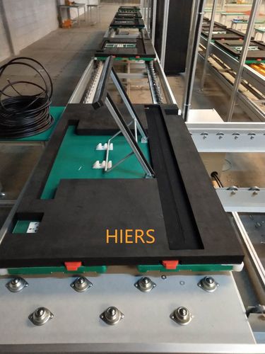 LED電視機裝配線